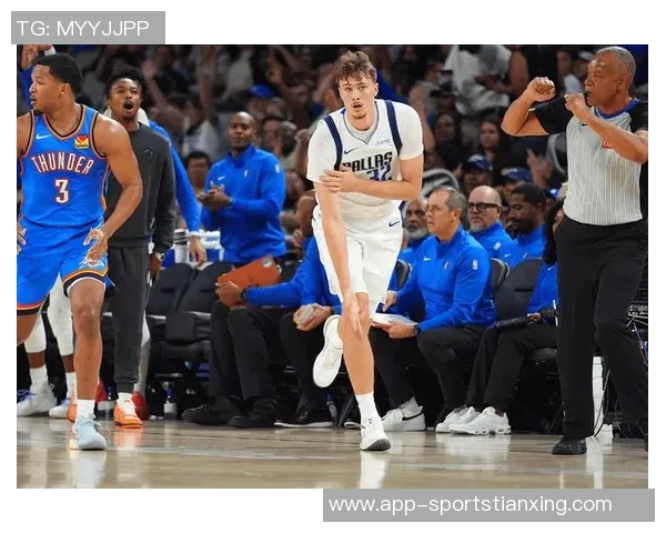 弗拉格首次尝试大个子阵容自信与浓眉共担后卫角色 弗拉格首次尝试大个子阵容自信与浓眉共担后卫角色